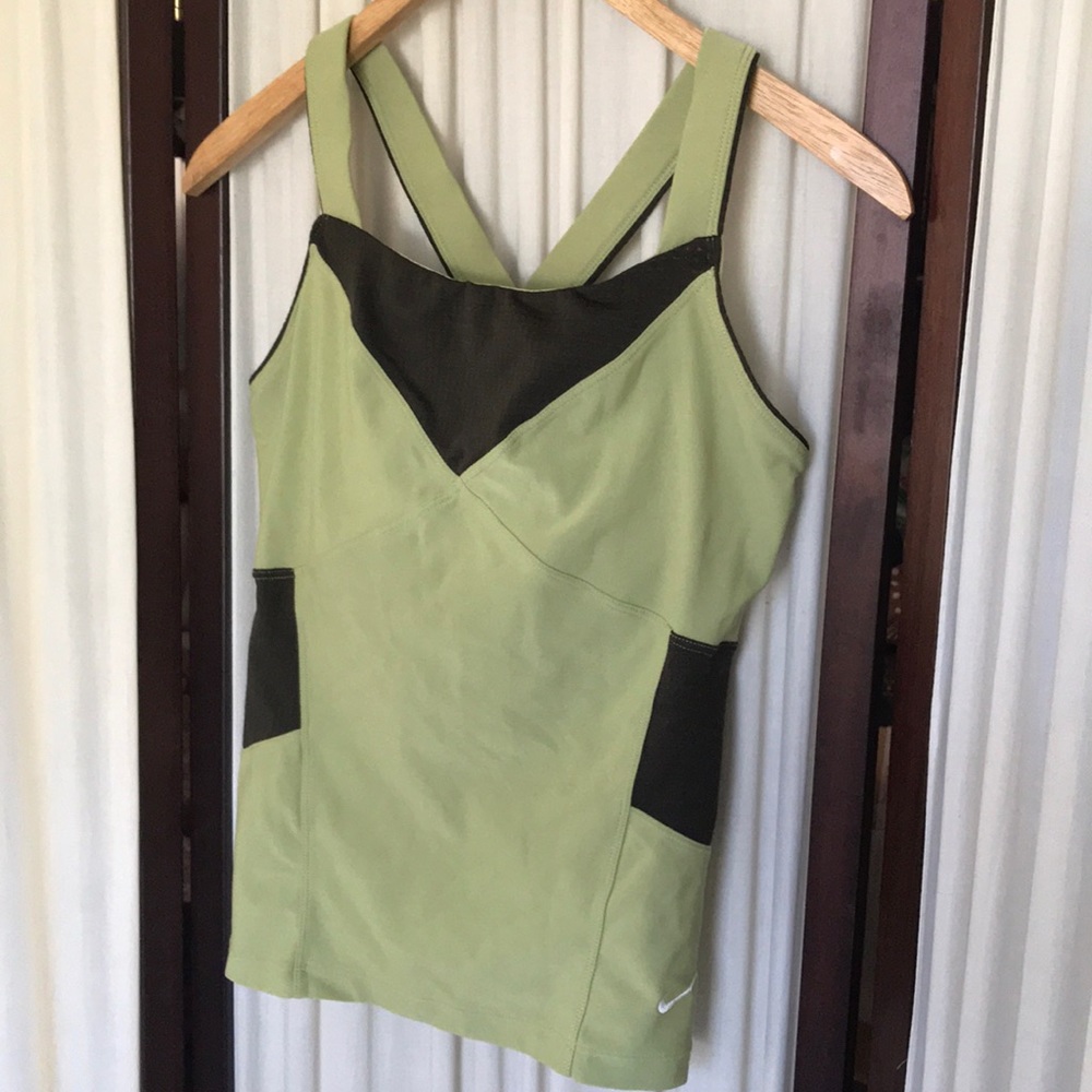 Nike Dri Fit running tennis fitness tank top Sz M